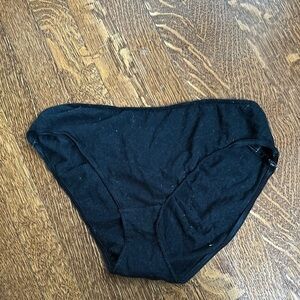Black 100% Cotton Bikini Briefs – Size Medium